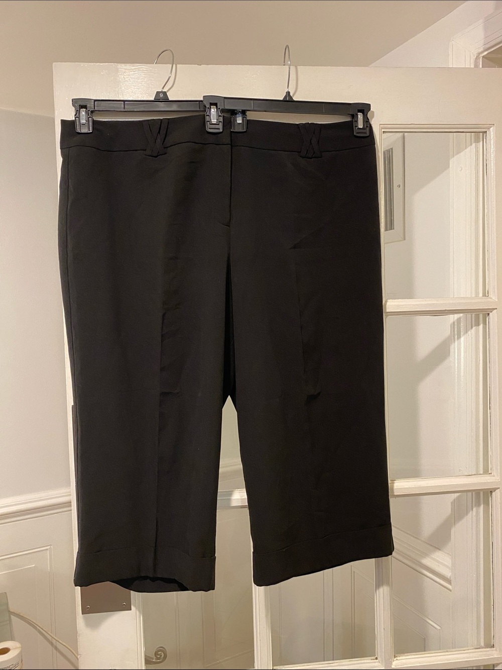 First Option Too size 20W Capris good condition